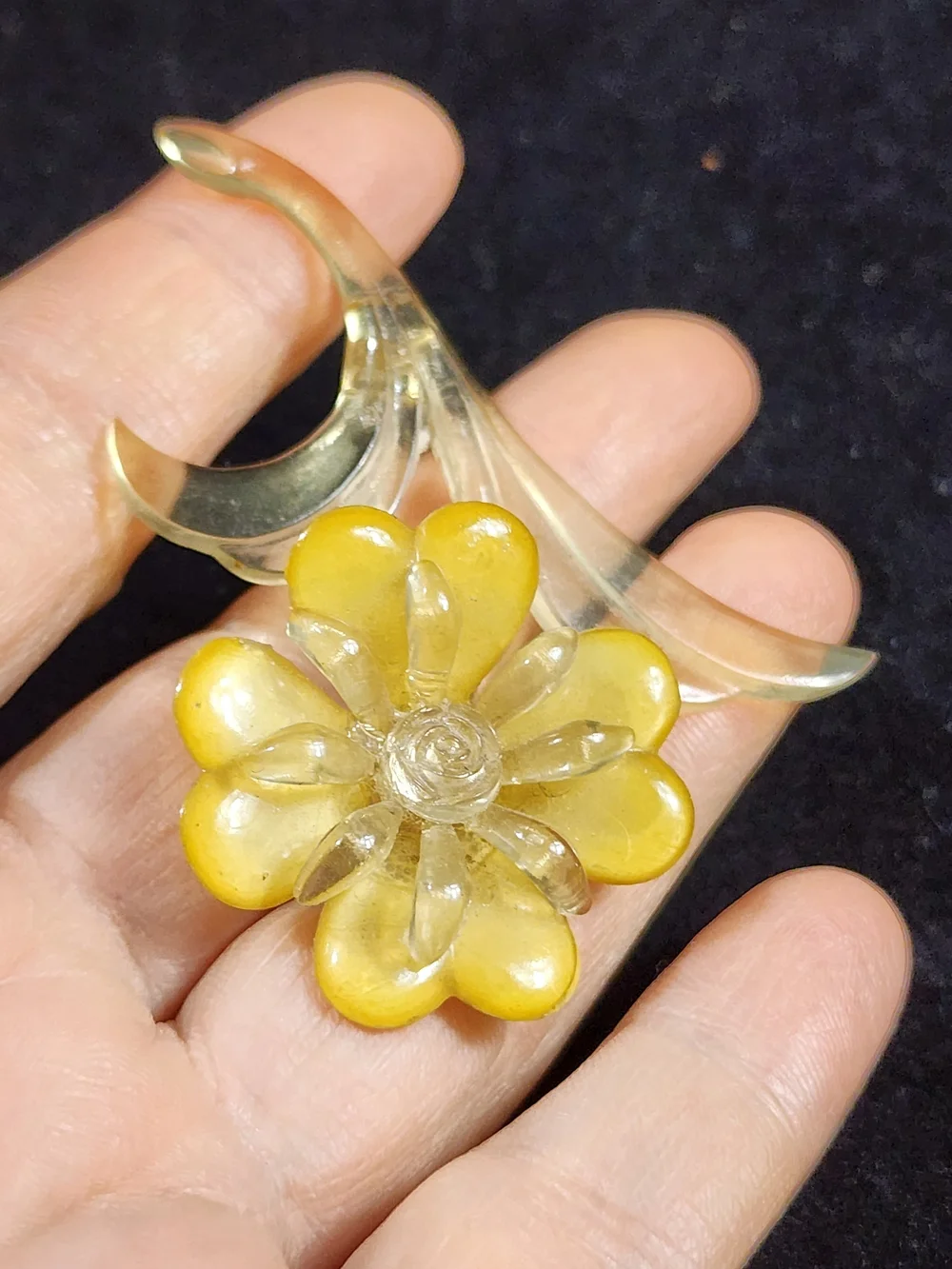 Rare 1930s 40s Lucite Flower Brooch Early Plastic Dimensional Floral Pin